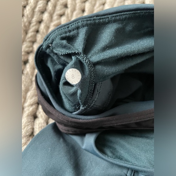 Lululemon Double Tap Bra II 8 - Picture 6 of 6